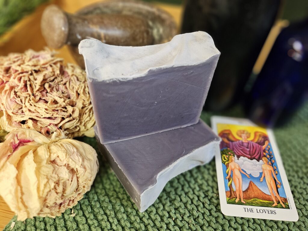 VI Lovers Tarot Soap