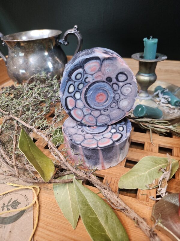X Wheel of Fortune Tarot Soap - Image 2